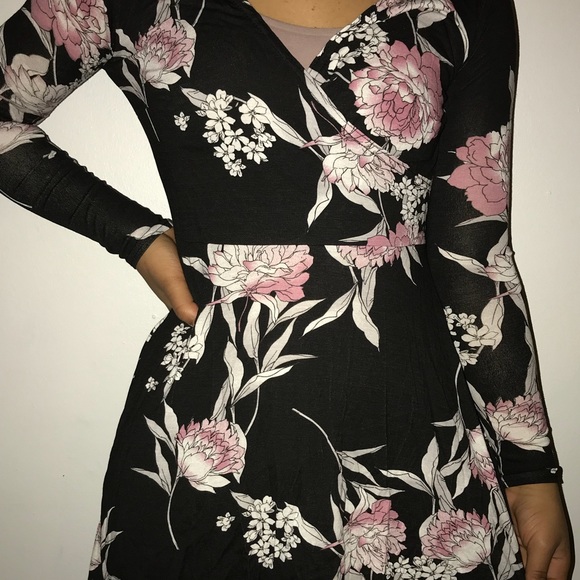 Floral Dress - Picture 2 of 6